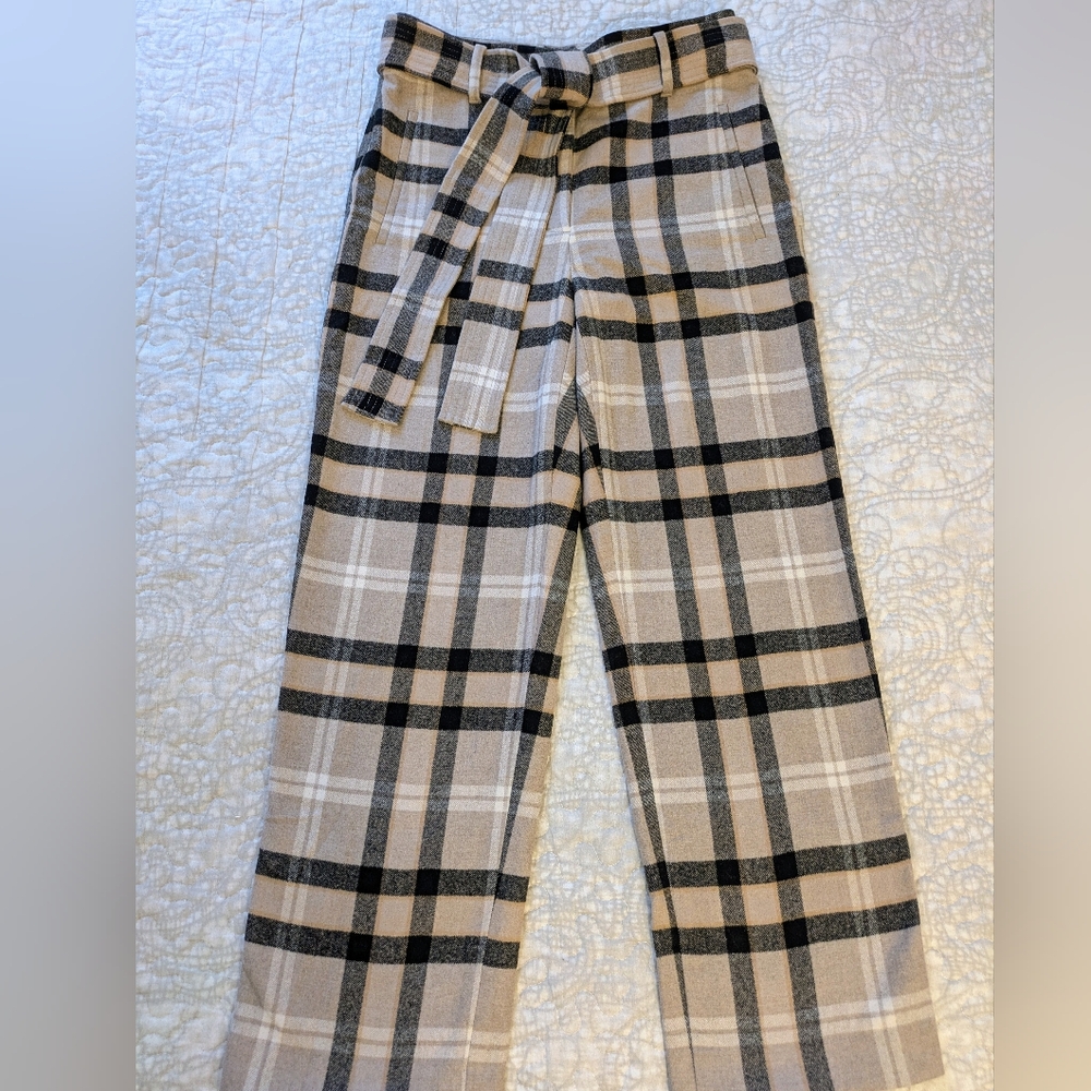 2/$10 Wilfred Plaid Pants in Beige and Black, NWOT